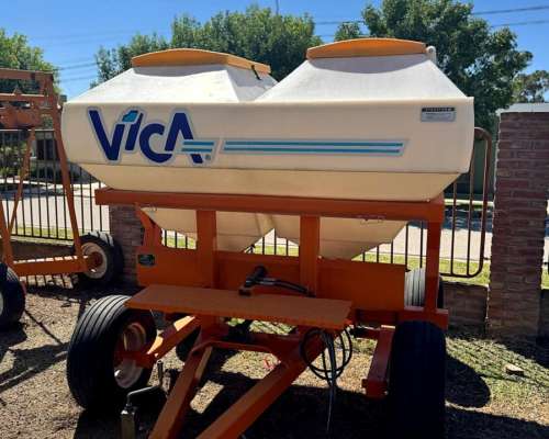 Fertilizadora Vica 3000 de Arrastre