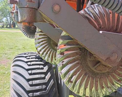 Sembradora Agrometal TX Pivot 2, año 2019, Neumatica, 23 A35