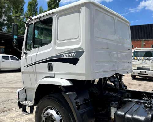 Mercedes Benz 1720 2012 Chasis Largo con Eje Neumatico