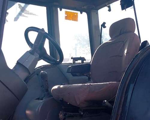 Valtra BH 180 - año 2008 - Cabina Original - Paton