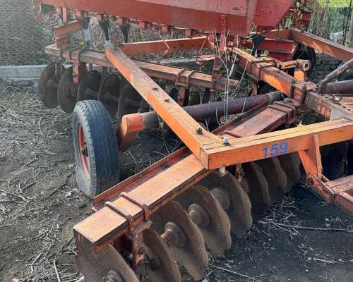 Rastra Desencontrada 36 Discos Mabar con Cajon Sembrador