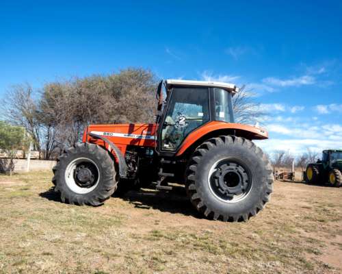 Tractor Masey Fergusson 680