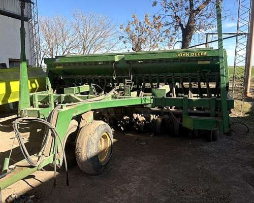 John Deere 1560 año 99