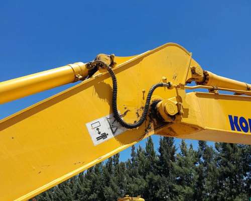 Excavadora Komatsu PC200 2006