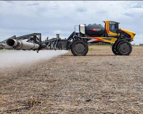 Pulverizadora Pulqui con Weedseeker 2.