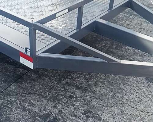 Trailer para Cuatro, Motos o Carga en General