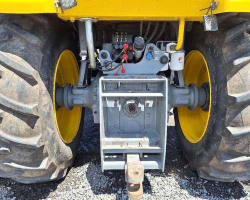 Usado - Pauny Audaz 2200 a - 4wd - Rod. Dual - 2019 - Piloto