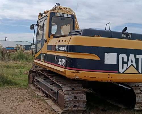 Excavadora Caterpillar 320 BL con Oruga . Zona Norte BS AS