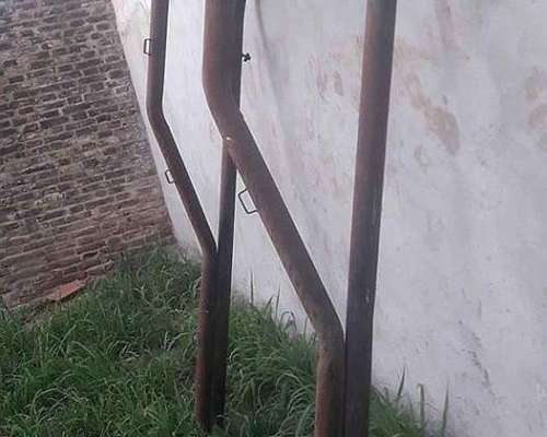 Barra Antivuelco Usada muy Buena.- 1136632479