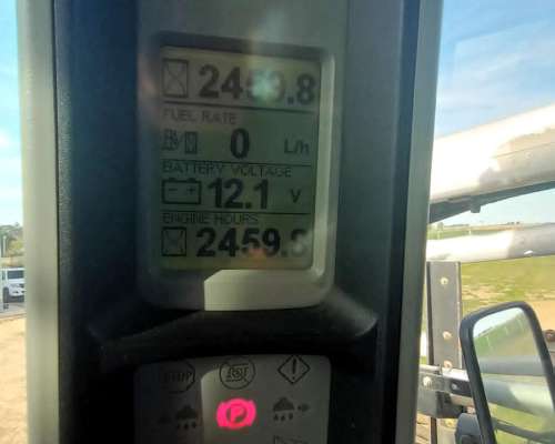 Pulverizador New Holland Defensor 3000