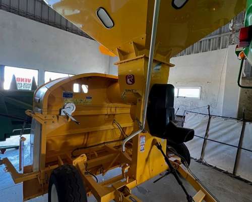 Embolsadora Ascanelli Grub 9 Pies