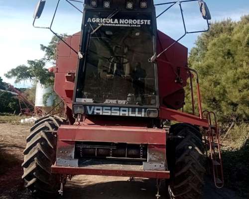 Cosechadora Vassalli 1200 año 97 .perkins A/A 23 Pies
