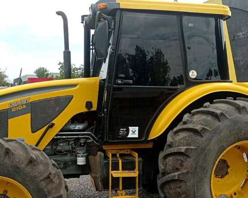 Tractor Pauny 210 a