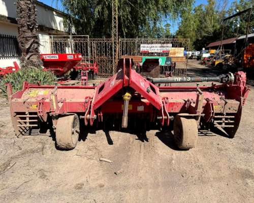 Fresadora Grimme GF 400 para 4 Surcos Regulable de 3 Pts