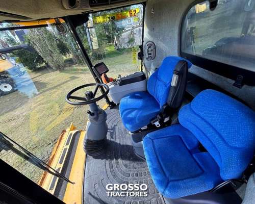 Cosechadora CR 9080, 4wd, Motor Reparado, 2012