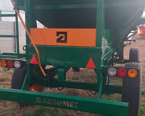 Tolva para Semilla y Fertilizante Agromec SF 14 – año 2024