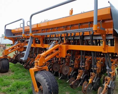 Sembradora Agrometal MXY2 31/21