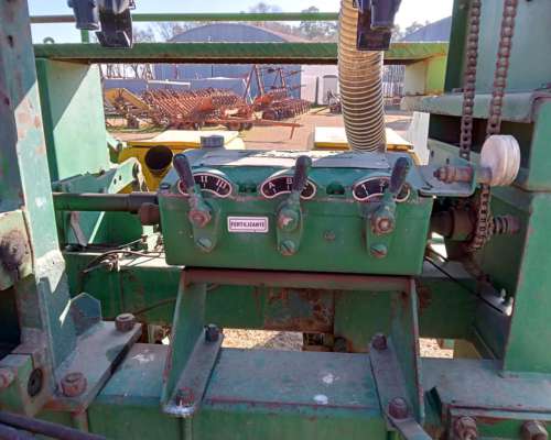 Sembradora Pierobon MIX 5440- Usada.