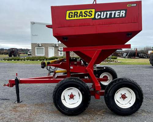 Fertilizadora Esparcidora Grass Cutter de 3000 Lts