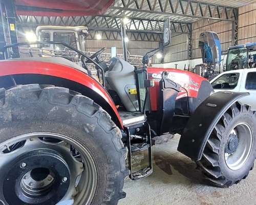 Tractor Case JX 90 C/ Pala OM, año 2021