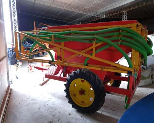 Fertilizadora Sembradora Altina HP2500