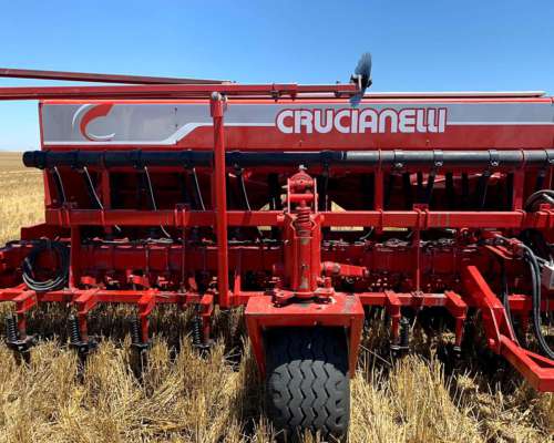 Crucianelli Gringa V de 20 Surcos a 42 cm Neumática