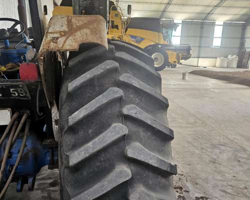 Ford 8030 4x4. año 1993