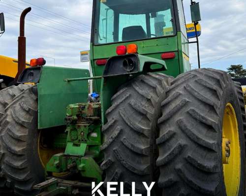Tractor John Deere 8440