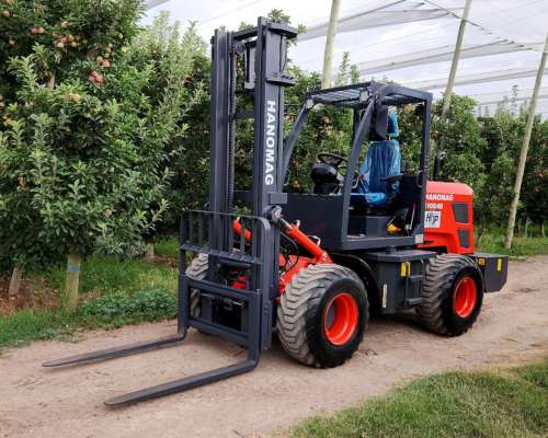 Elevador Articulado 4X4 Hanomag E100/4 II Alta Flotación