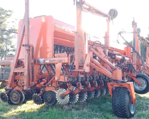 Sembradora Fercam 440 con Monitor