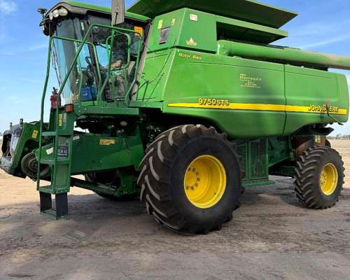 Cosechadora John Deere 9750 año 2007