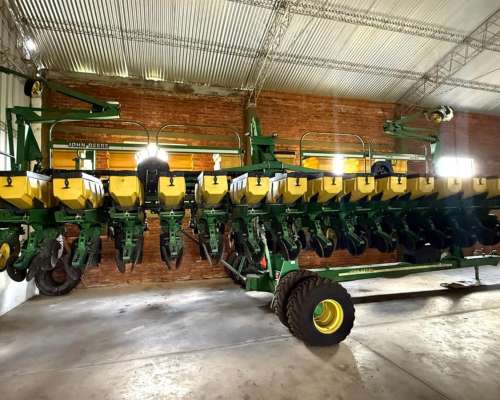 John Deere Modelo 1740 16 a 52 Neumática Precision Planting
