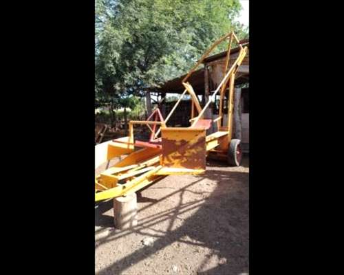 Cargador de Fardos Alcal AC 108