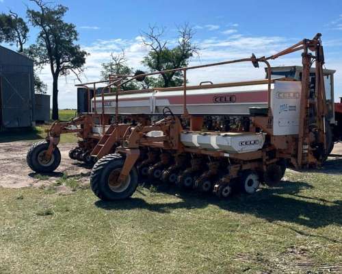 Sembradora Cele Plus 7000- Doble Fertilización- Monitor