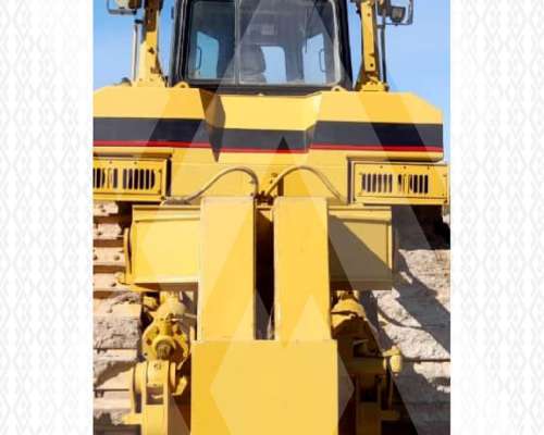 Topador Caterpillar D8R (id595)