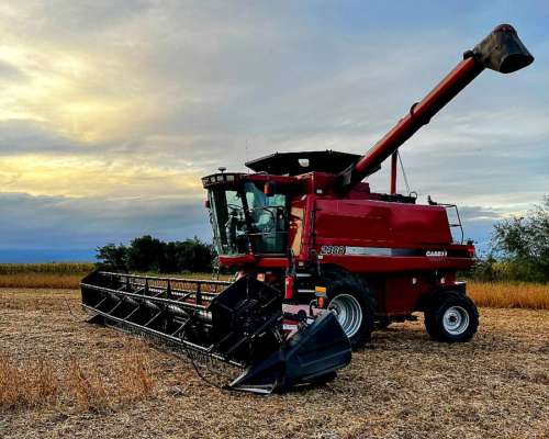 Cosechadora Case 2388 2010