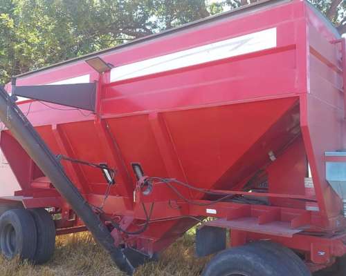 Tolva Semilla y Fertilizante Pony de 20 Toneladas