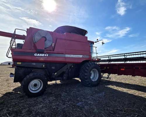 Cosechadora Case IH 2688, año 2012, Plataforma 30 Pies