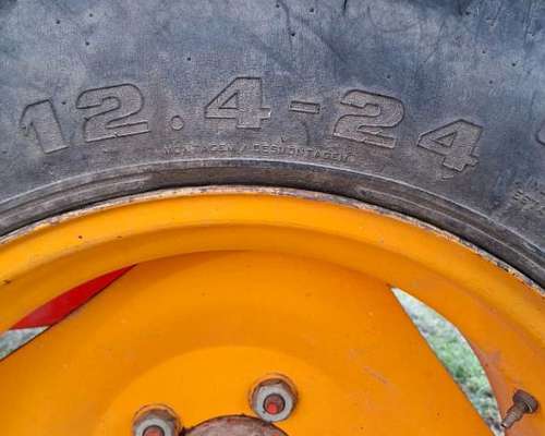 Fertilizadora, Encaladora, Sembradora Pasturas Altina