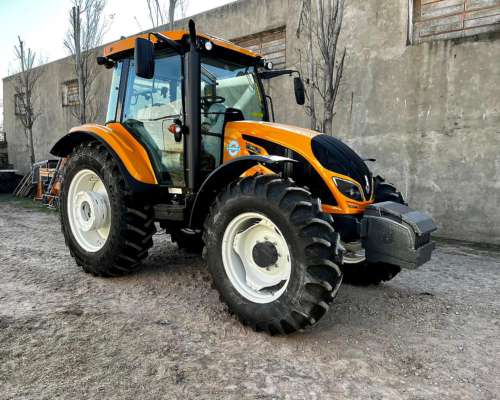 Tractor Valtra a 124 HI Tech - Caja Powershift