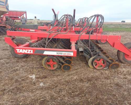 Sembradora Tanzi Monodisco 60 a 19,1 - Restaurada en Fabrica