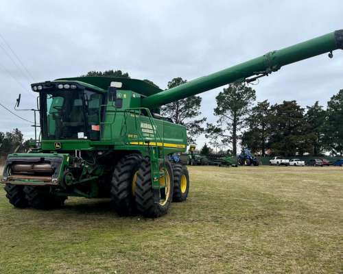 Cosechadora John Deere 9870, año 2008