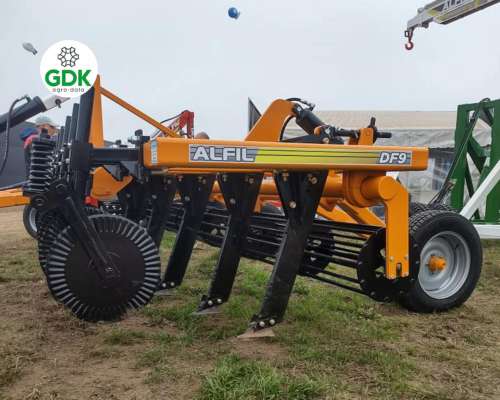 Descompactador de Suelo 7 Púas Alfil -