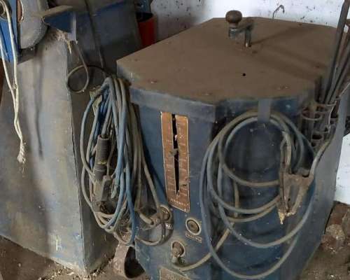 Vendo Moledora y Repuestos John Deere