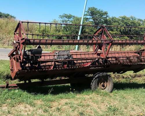 Cosechadora Vassalli 900 Funcionando