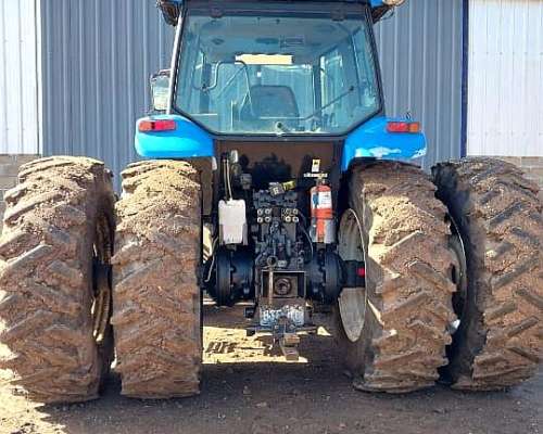 Tractor New Holland 7040 - año 2008