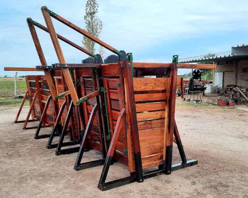 Casilla de Operaciones para Ganado Completa con Mangrullo