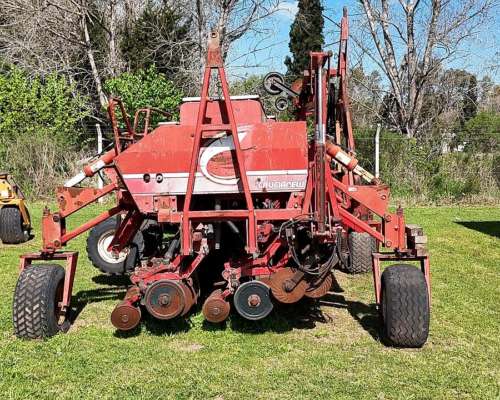 Sembradora Crucianelli Pionera de 55 a 17