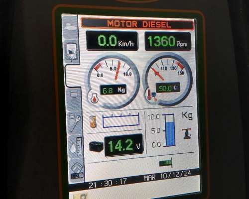 Pulverizador Praba AR 3.0, año 2014, 6.000hs Motor