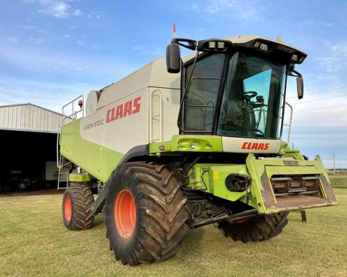 Cosechadora Claas Lexion 570 con Plataforma de 30 Pies